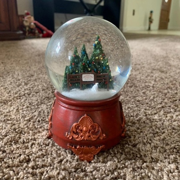 Taylor Swift Other New Taylor Swift Christmas Tree Farm Snow Globe Poshmark
